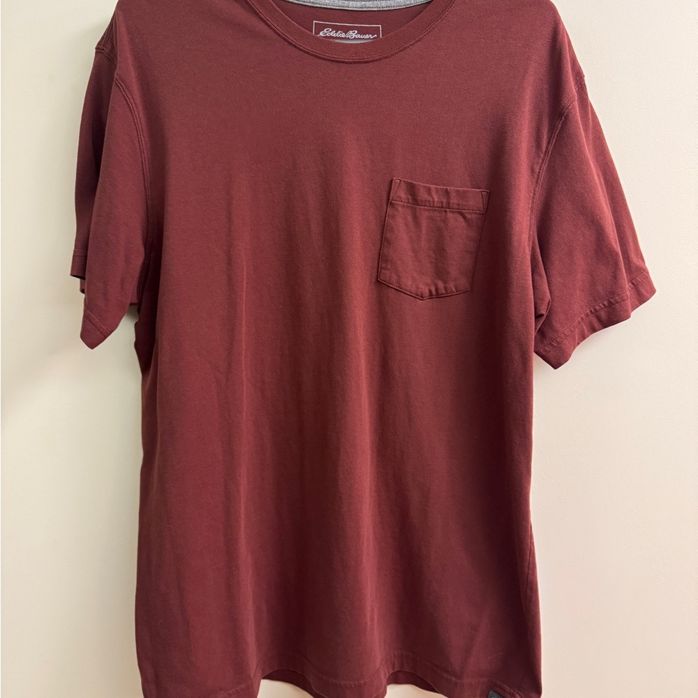 Eddie Bauer Men's Burgundy Short Sleeve Tee